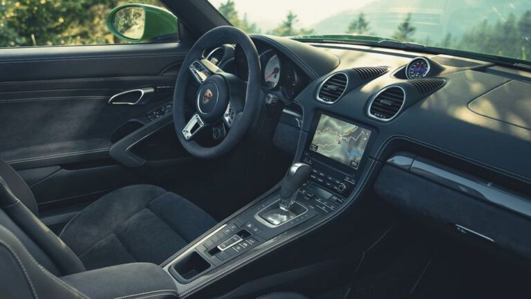 porsche 718 so menuvac pdk
