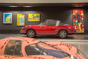 Во 2015 повторно ечеа звуците од моторите на историските модели на Porsche во музејот во Штутгарт
