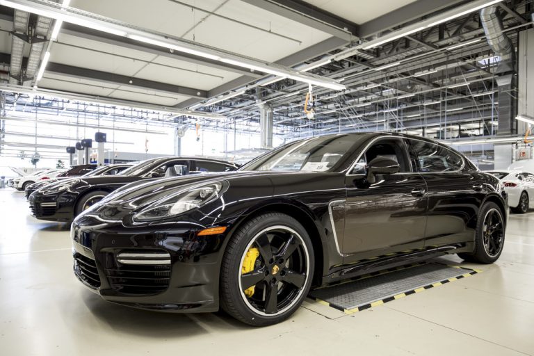 Ексклузивна серија на Porsche Panamera за 250.000 евра