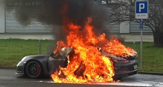 porsche pozar