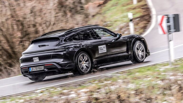 porsche taycan cross turismo pretpremiera