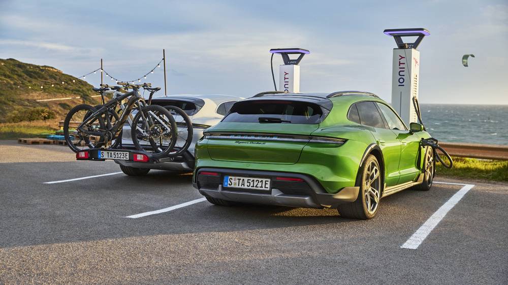porsche taycan polnenje