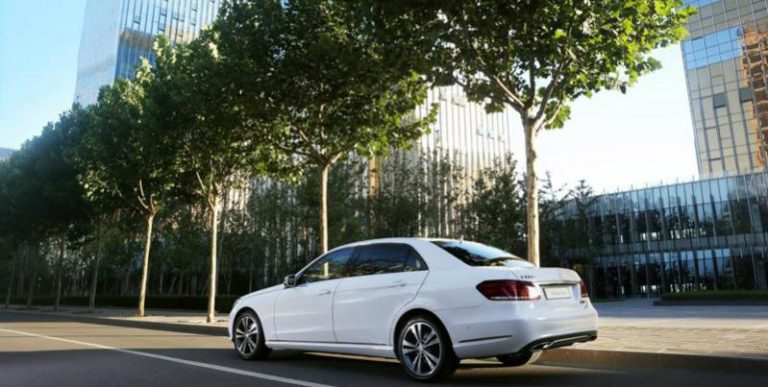 Mercedes со рекордна мартовска продажба