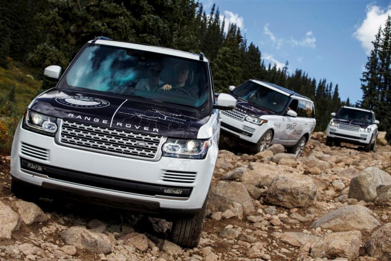 Range Rover ја докажа теренската супериорност по „Континенталната Вододелница“