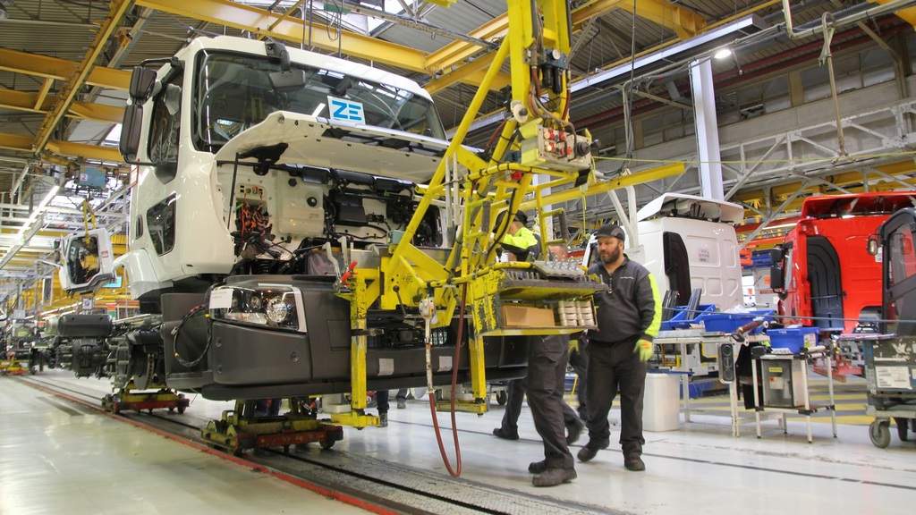 renault trucks ze Renault Trucks започнува со производство на електрични камиони