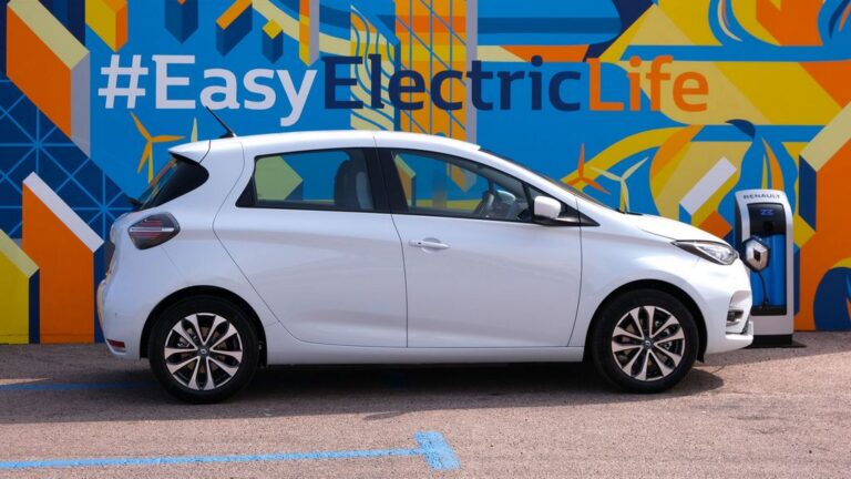 Renault Zoe повторно е најпродаван електричен автомобил