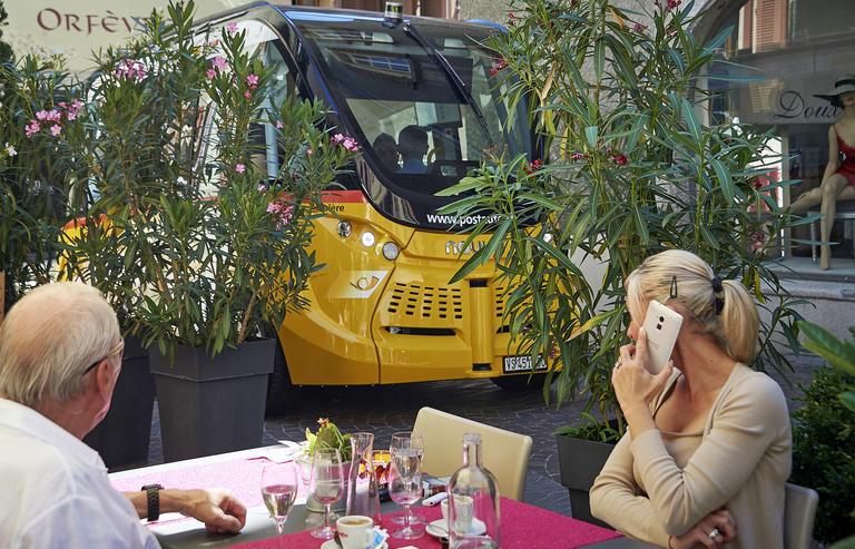 robotski avtobus ch