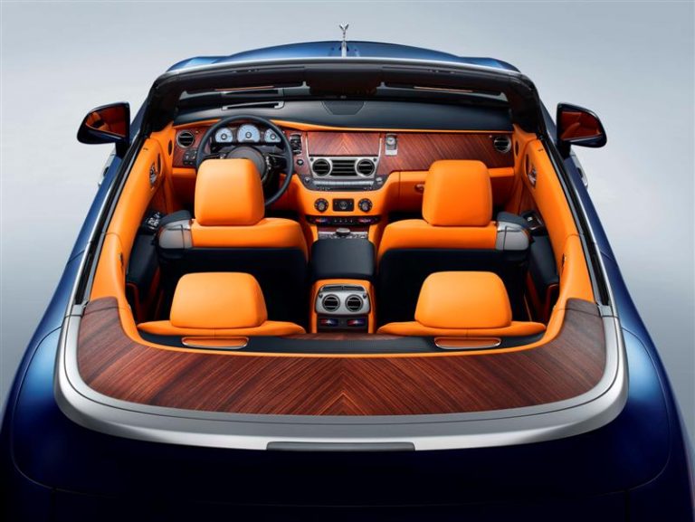 Rolls-Royce Dawn: Четиристотини банки за три тона железо
