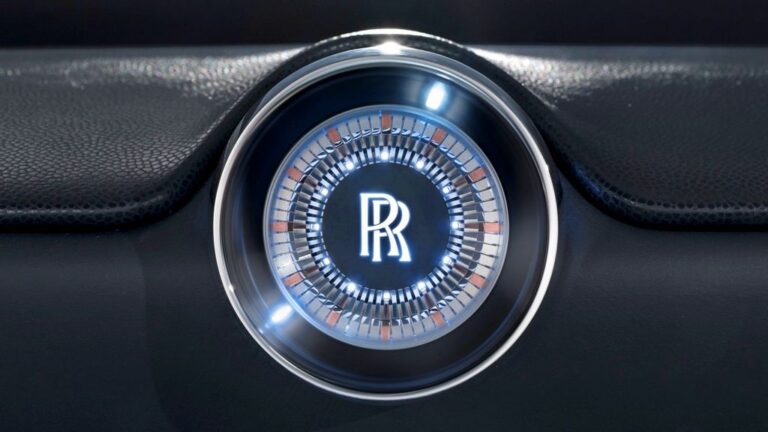 Rolls-Royce најавува премиера на електричен модел в среда
