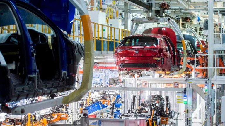 Вработените преку свои идеи му заштедиле 7,2 мио. € на Seat