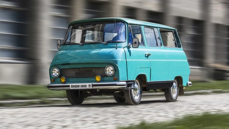 skoda 1203