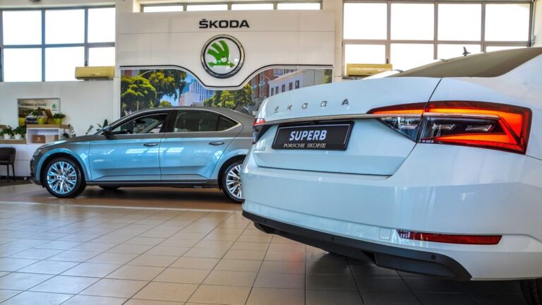 skoda superb domasna premiera
