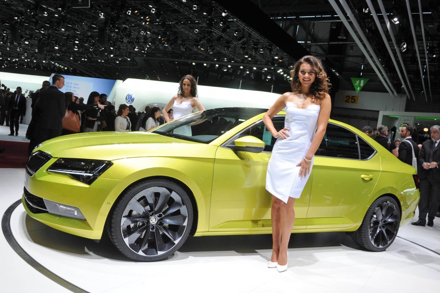 skoda superb1