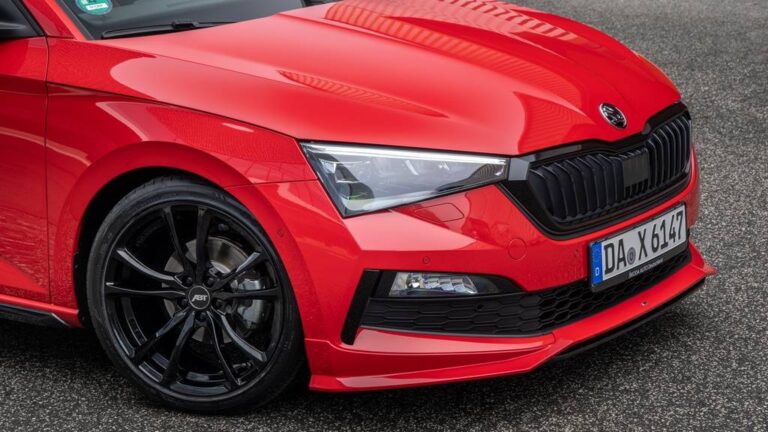 Тјунирана Škoda Scala со 190 КС во серија од 500 примероци