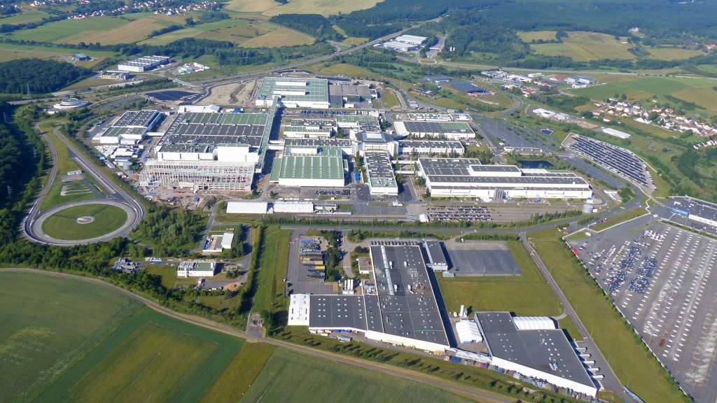 Во фабриката на Smart ќе се произведува ретро Land Rover