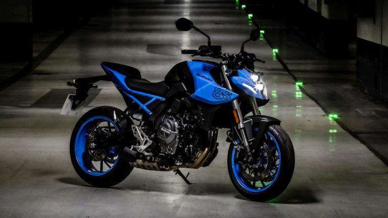 Suzuki GSX-8S стартува со продажба во Македонија