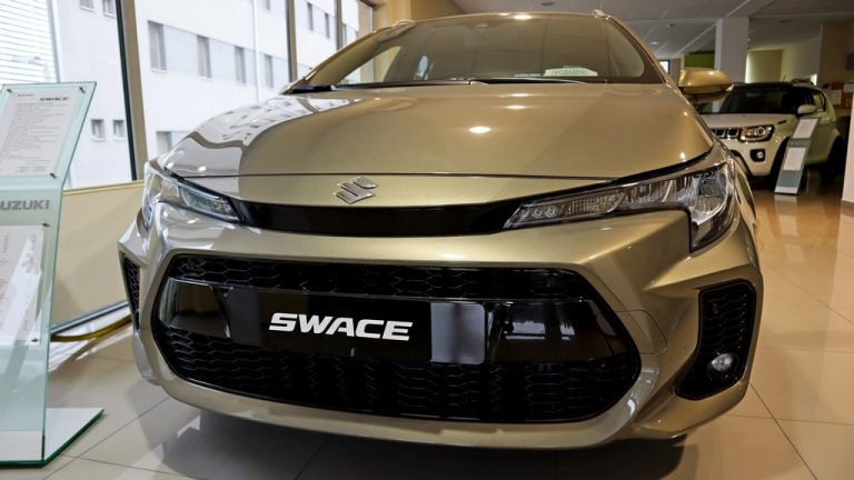 Toyota Corolla TS со кумовски благослов од Suzuki