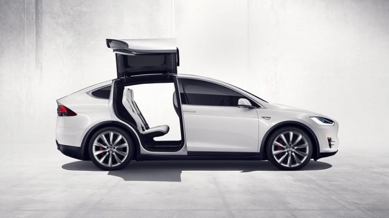 Tesla негодува зашто е исклучена од германската субвенција за електромобили