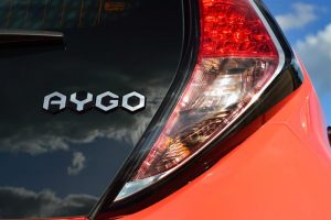 Toyota ја даде техниката, Citroen и Peugeot ги додадоа продажните бројки: C1 и 107 одненадеж станаа најиздржливи модели на Французите