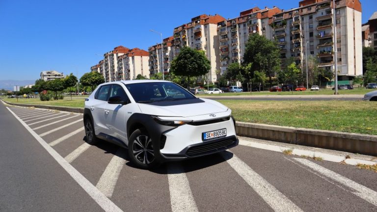 Toyota bZ4X · Мерење на градската потрошувачка на електричен автомобил