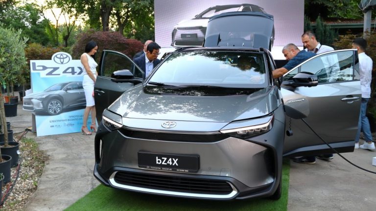 Кои се најпродаваните модели на Toyota во првото полугодие