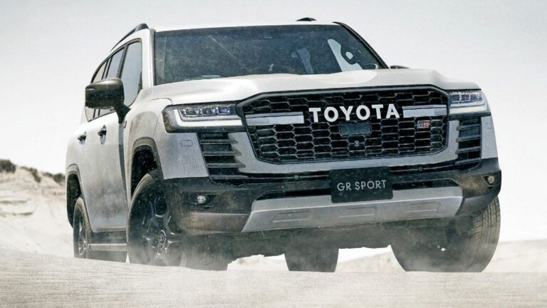 Toyota започнува со продажба на новиот Land Cruiser во Јапонија