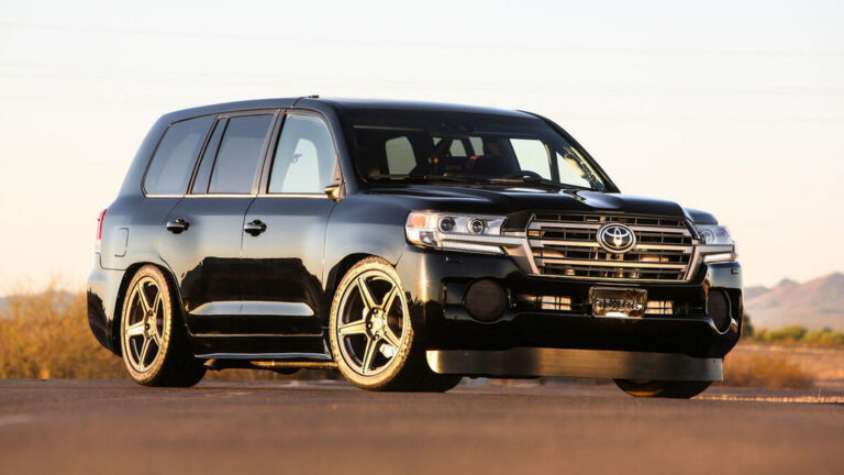 toyota-land-speed-cruiser 1