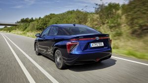 Со сите данночни ослободувања, Mirai во Норвешка чини околу 65.000 евра. Слично на  цена на топ-модел од средна класа