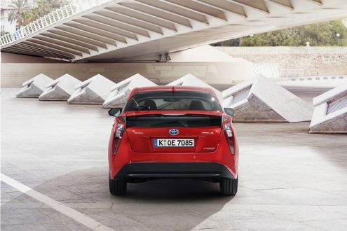 toyota prius iv 006