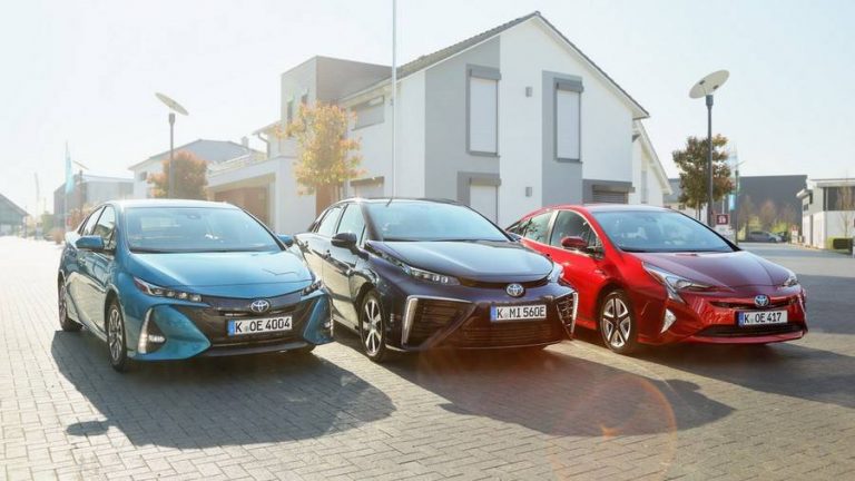 toyota prius prius phev mirai