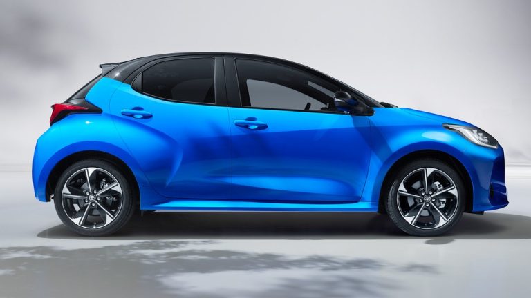 Бестселерот на Toyota в година доаѓа со хибрид со 130 КС