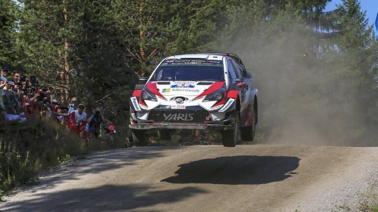 toyota yaris wrc finska 18