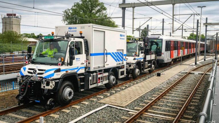 unimog amsterdam metro tandem