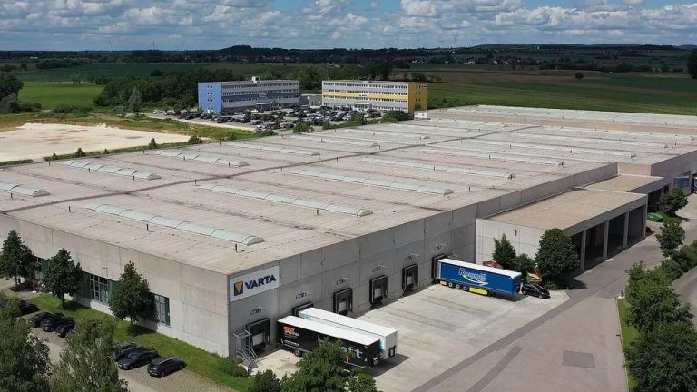 Порше ја спасува Варта, батеријата за хибридниот 911 доаѓа оттаму