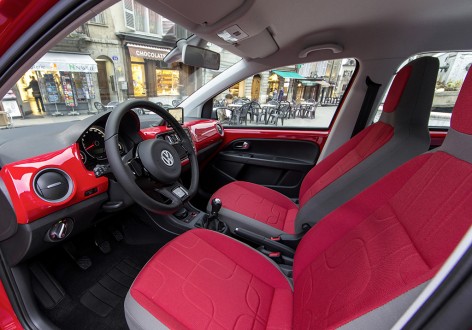 Volkswagen cross up