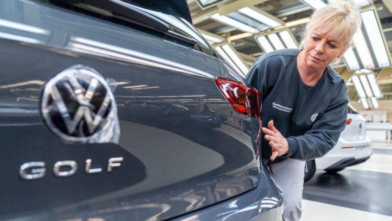 volkswagen golf 8 производство најпродавани Германија