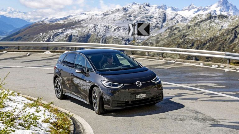 Електричен Volkswagen искачи 15 планини со едно полнење