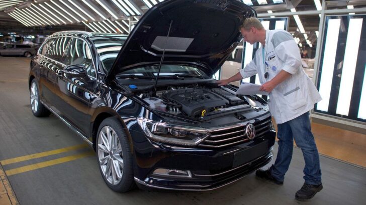 volkswagen passat emden fabrika