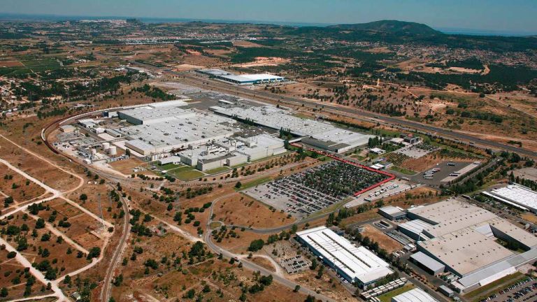 Поплавите во Словенија причина за прекин во фабриката на Volkswagen во Португалија