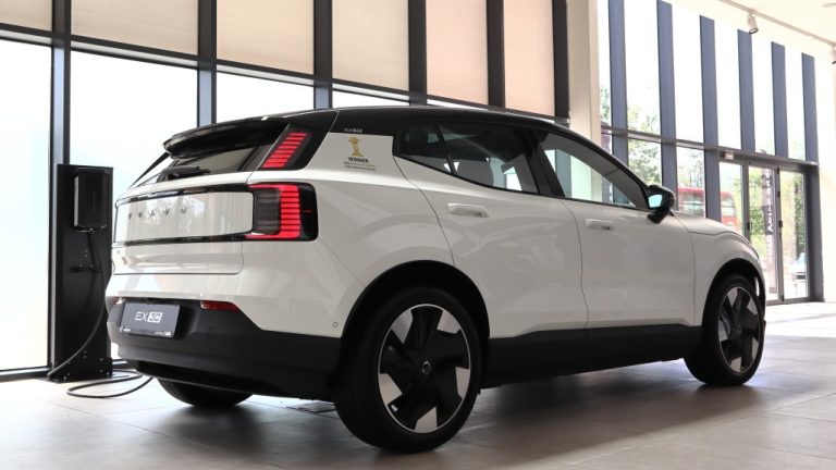 Волво Е Икс 30 е најновиот електро-апдејт на македонската авто сцена