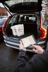 volvo in car delivery (1)