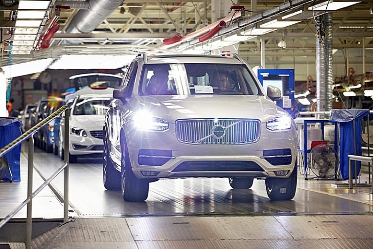 90-60-90: Volvo повторно има секси пропорции