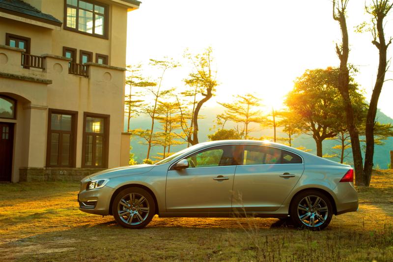 volvo s60l usa3