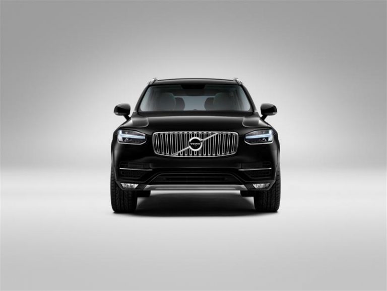Првата серија од новиот Volvo XC90 достапна само на интернет