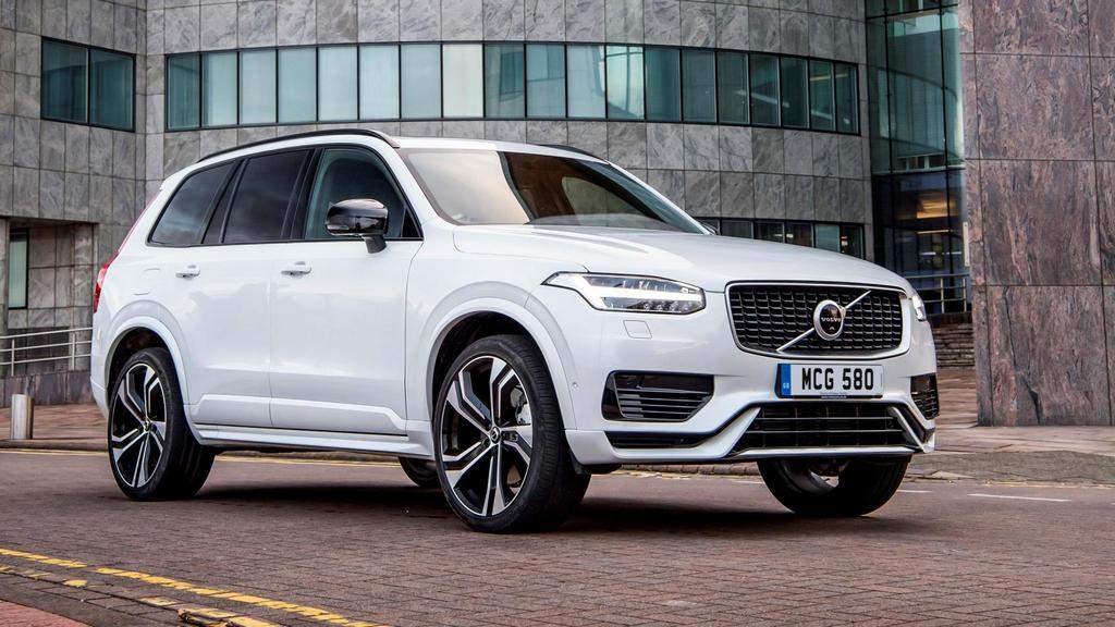 Volvo ги носи возилата на своите клиенти на перење