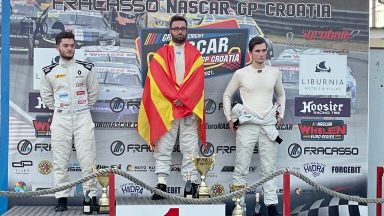Марко Блажевски најдобар македонски возач на Twingo Cup на патеката Гробник