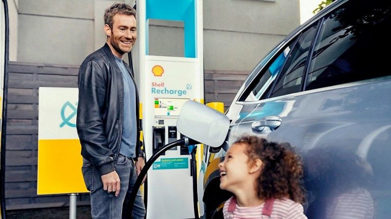 Електричните автомобили ја смалија светската потрошувачка на нафта за 3,3%