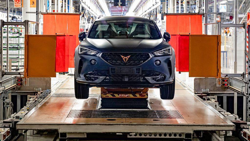 Започна производството на првенчето Cupra Formentor