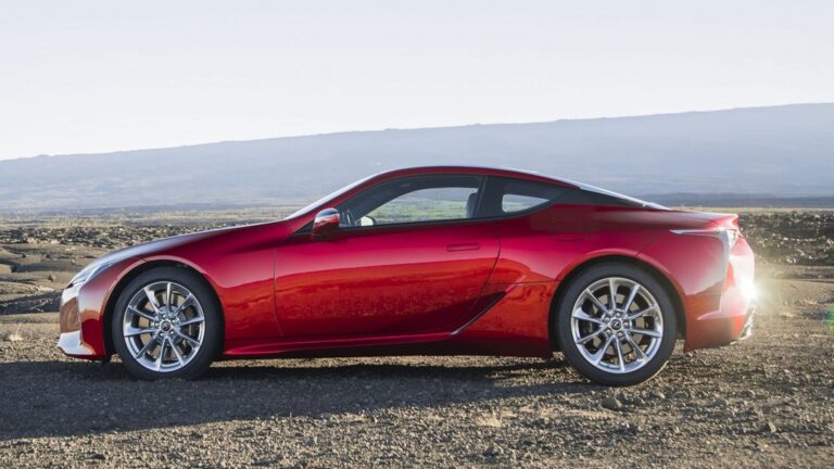 Овие детали прават Lexus LC да биде посебен