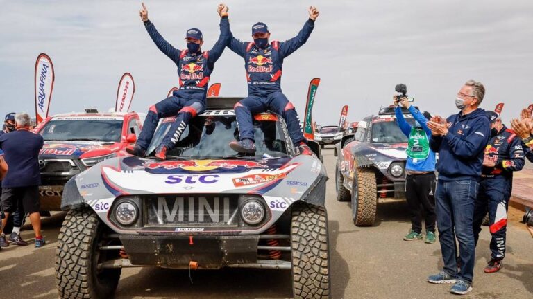 Петерхансел 14-ти пат на врвот шеста победа на Mini на Дакар